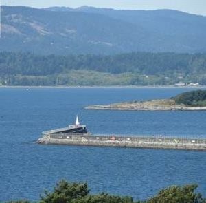 Meet your Posher, Annetia